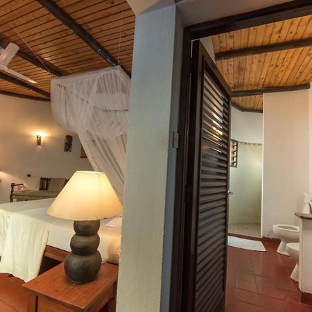 Baobab Sea Lodge Kilifi Kültér fotó